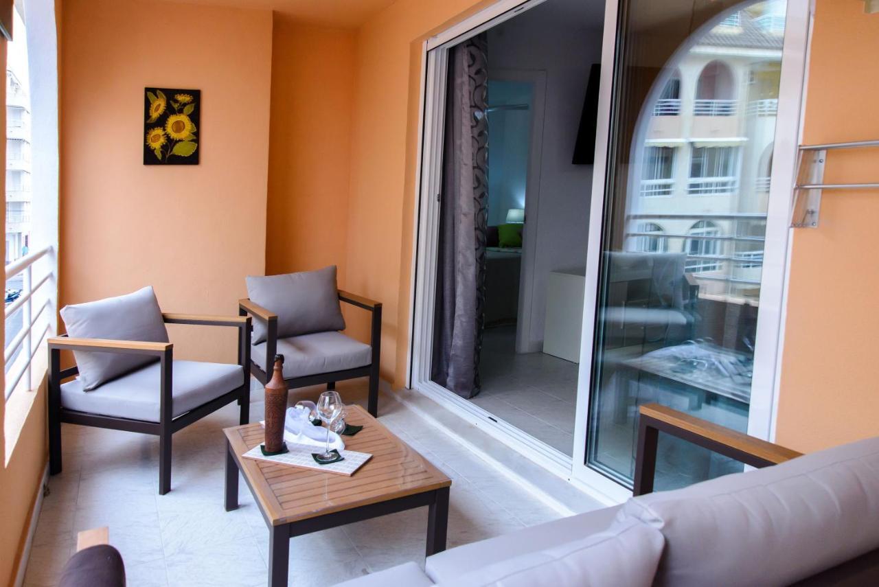 Holiday Suite Playa Del Cura Torrevieja Esterno foto